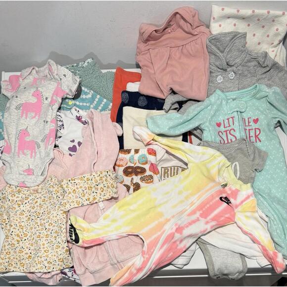 20 Pcs Baby Girls Clothes Size Newborn Multicolor Mix - Picture 1 of 4